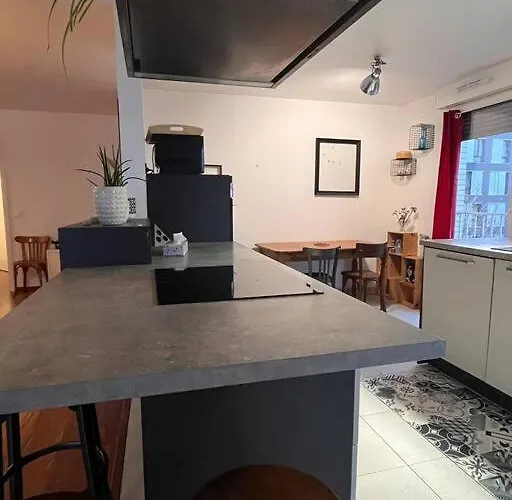 Spacious & Cosy Flat Apartment